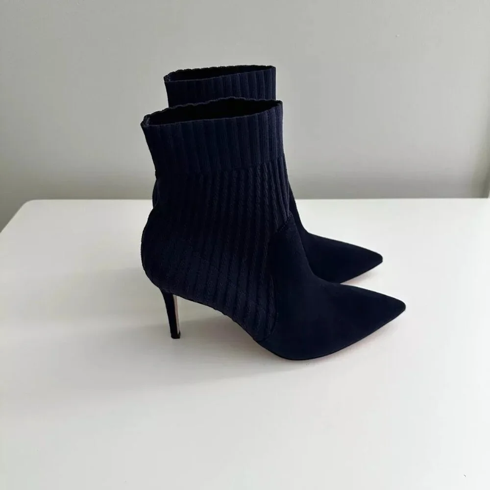 Women's NEW GIANVITO ROSSI Navy Suede Stretch Ribbed Ankle Booties Size 8.5